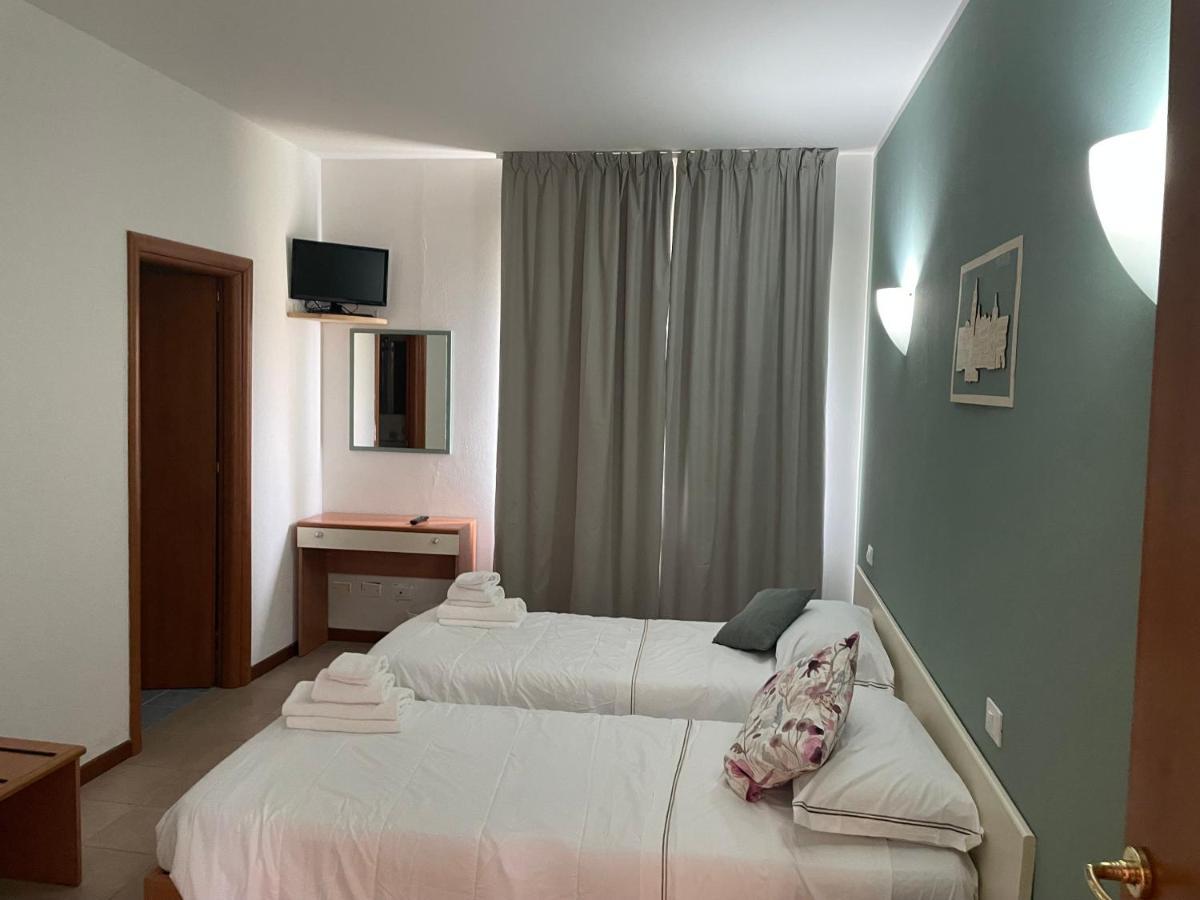 Sportland Hotel Colle di Val d'Elsa Exterior photo